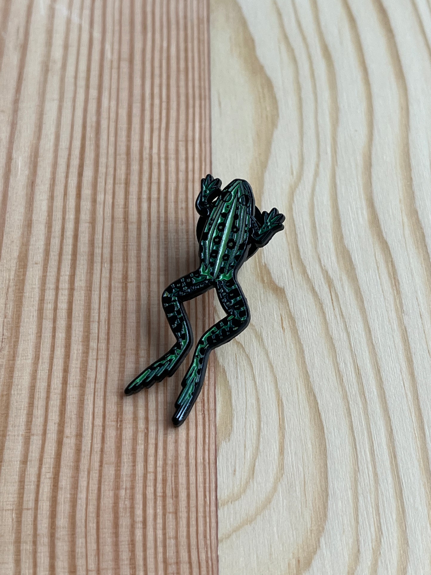 Bullfrog Enamel Pin