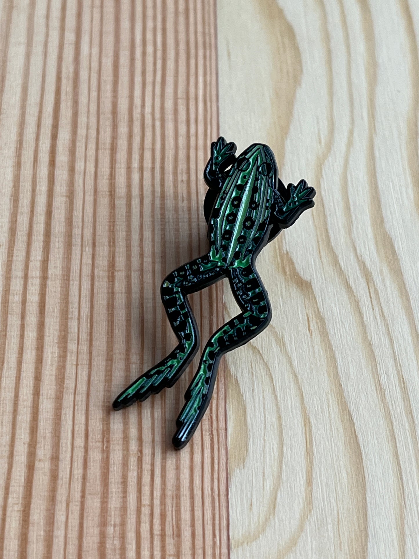 Bullfrog Enamel Pin